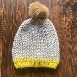 LOFT winter hat